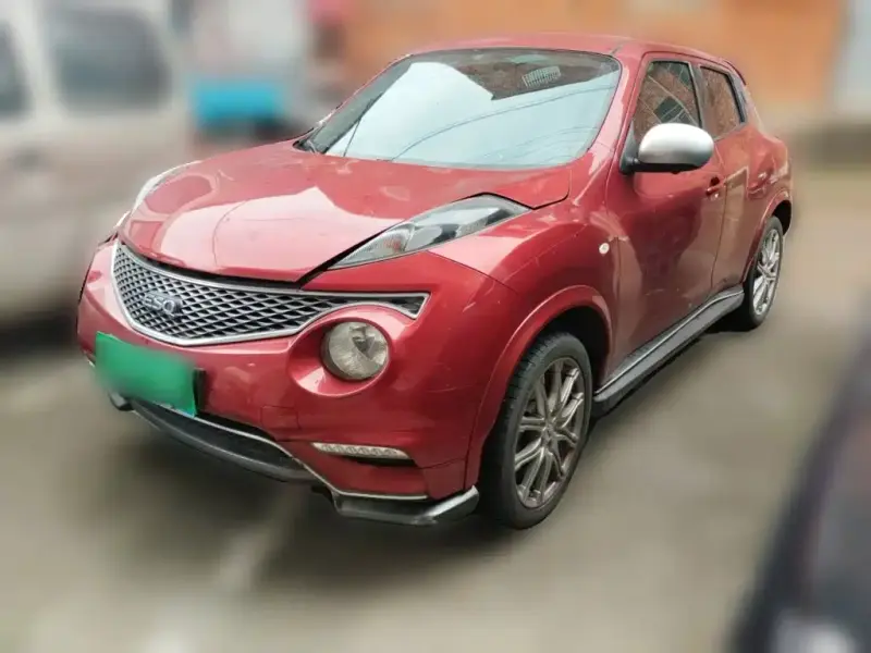 Infiniti ESQ