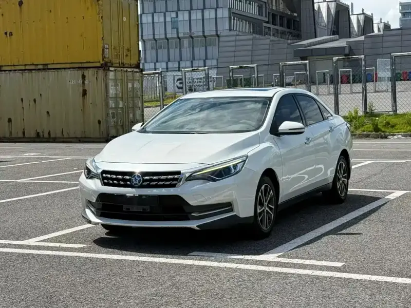 Venucia D60