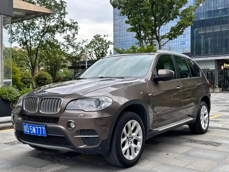 BMW X5 (Import)