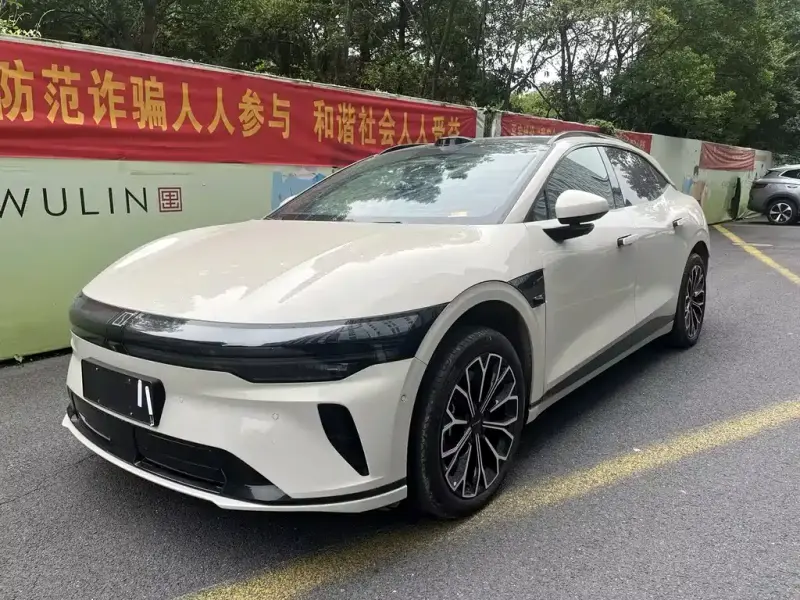 Zeekr 007GT