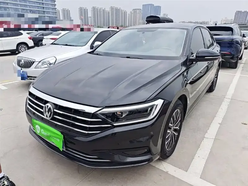 Volkswagen Sagitar