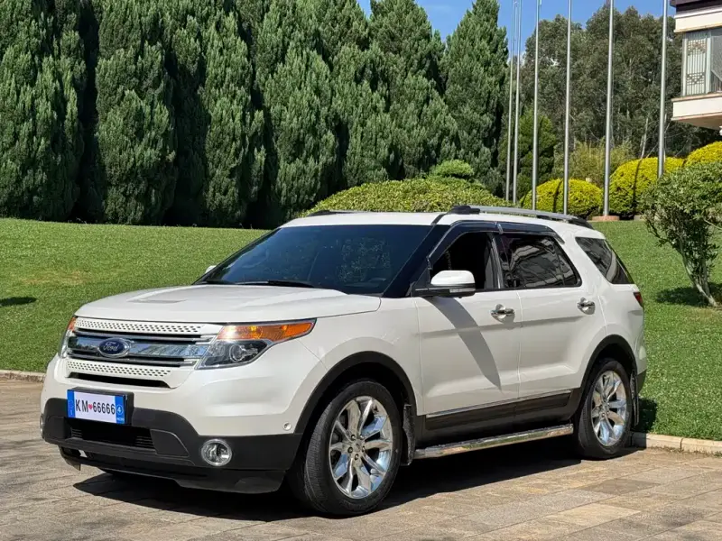 Ford Explorer (Import)