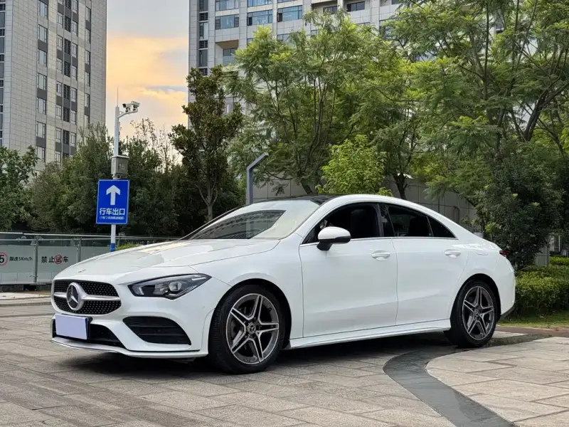 Mercedes-Benz CLA (Import)