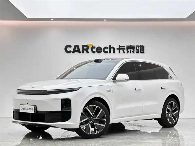 Li Auto L6