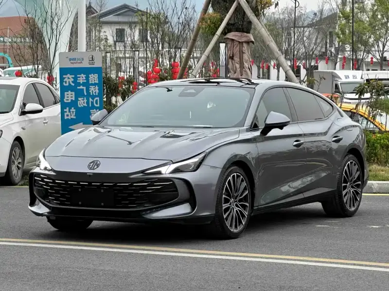 MG MG7