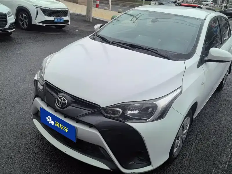 Toyota Yaris L