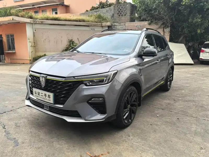 Roewe MG HS (RX5)