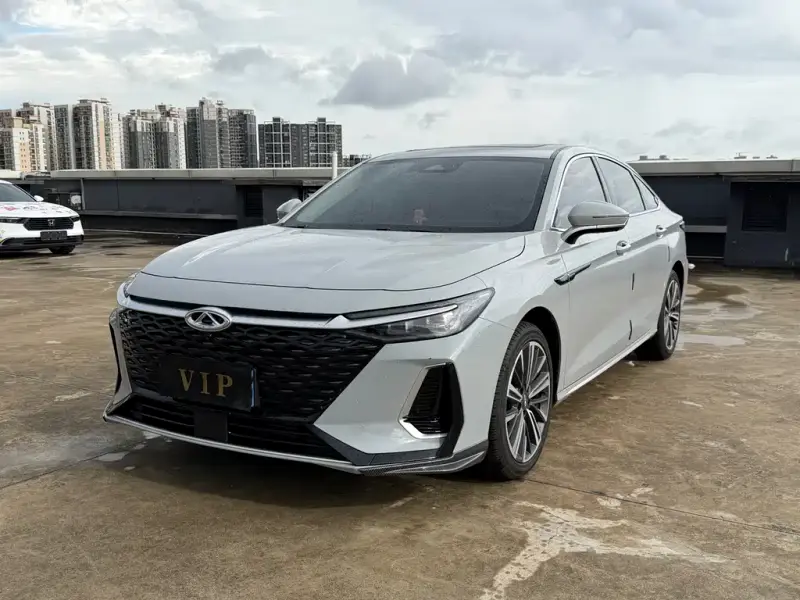 Chery Arrizo 8