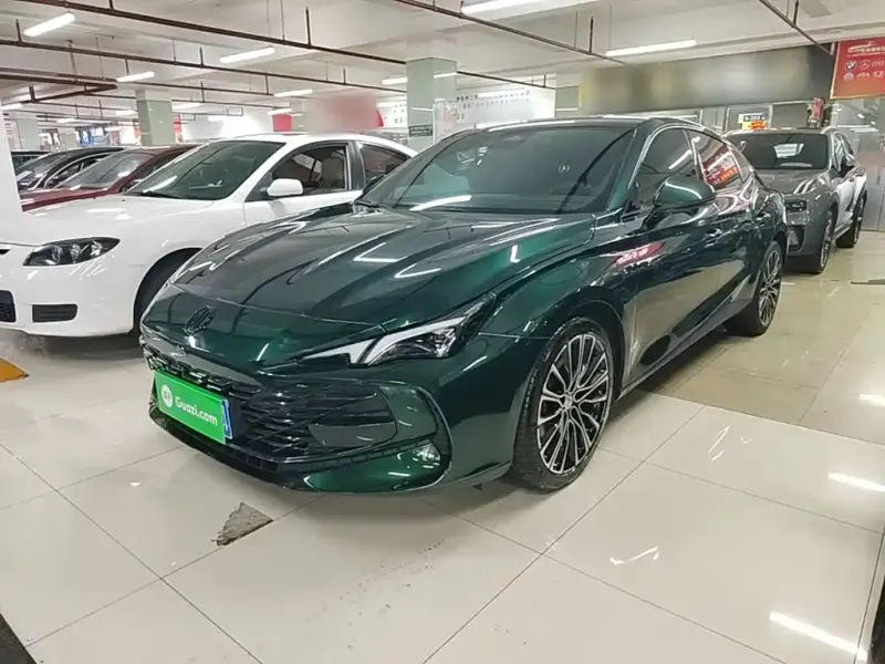 MG MG7