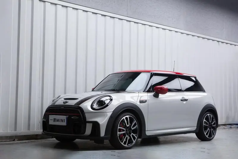 MINI JCW