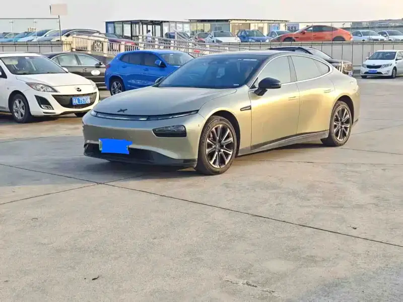 XPeng P7