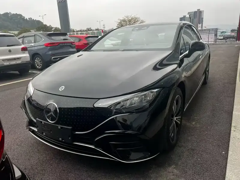 Mercedes-Benz EQE