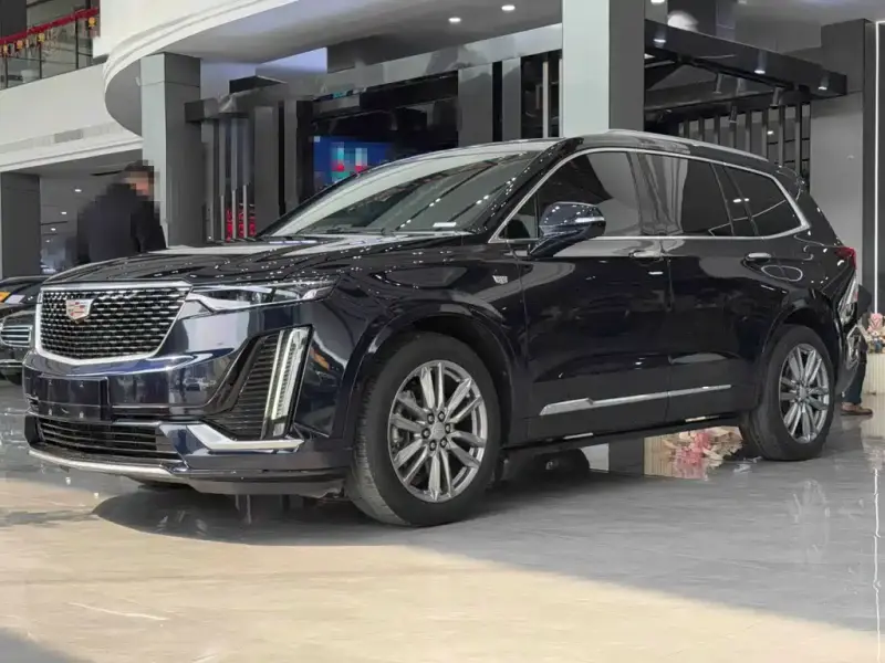 Cadillac XT6