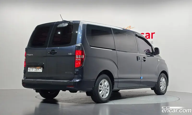 Hyundai H-1