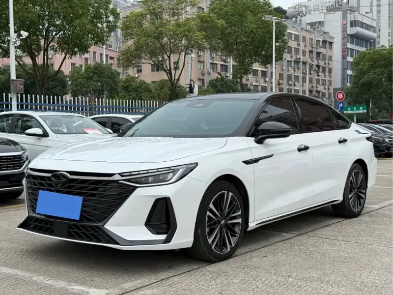Chery Arrizo 8