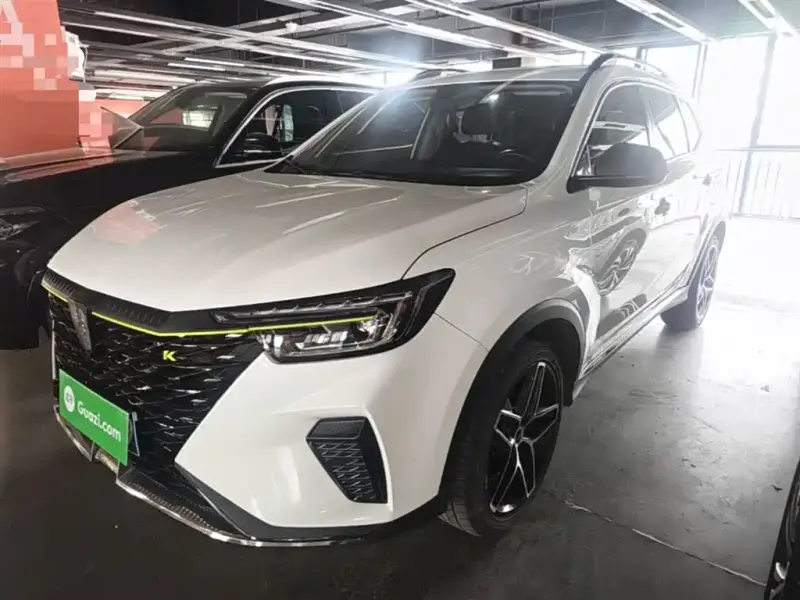 Roewe MG HS (RX5)