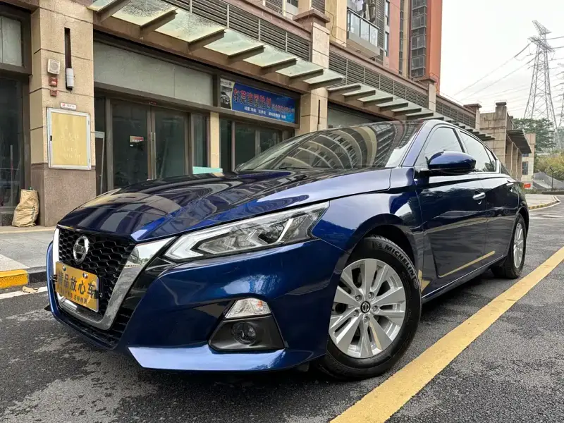 Nissan Teana