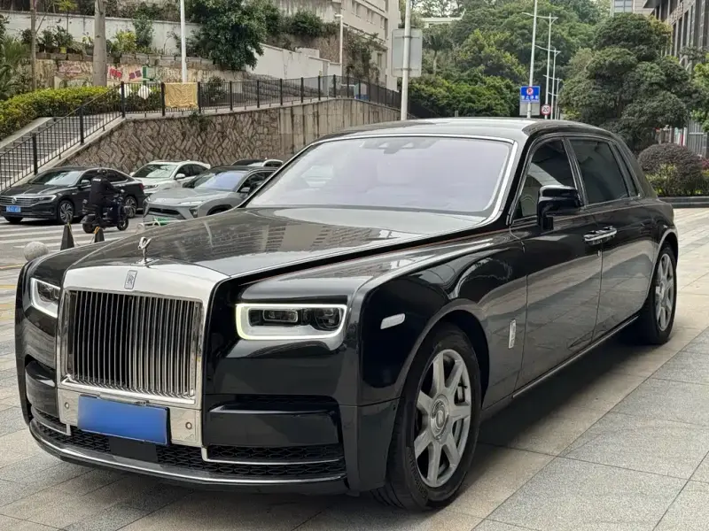 Rolls-Royce Phantom
