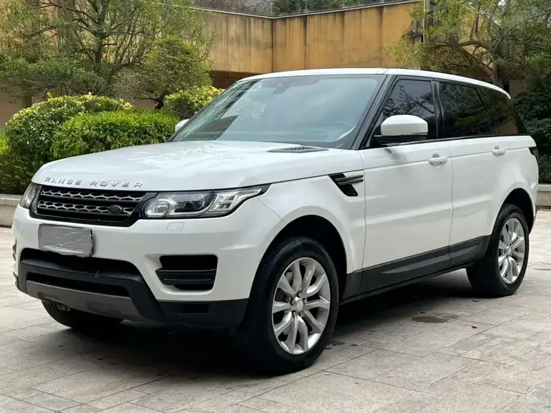 Land Rover Sport