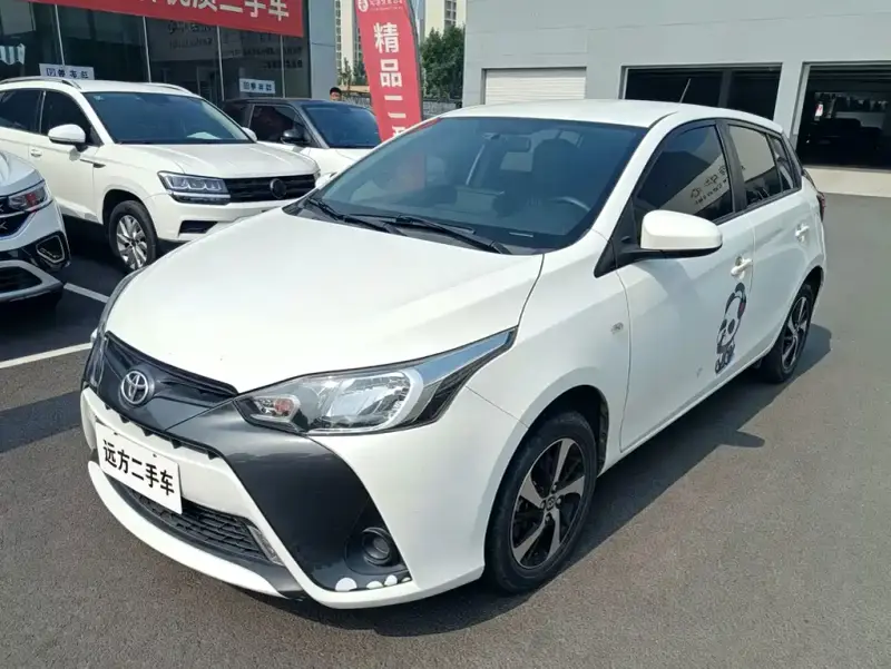 Toyota Yaris L