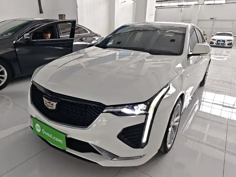 Cadillac CT4