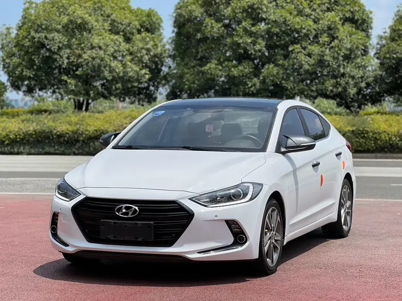 Hyundai Elantra Lingdong