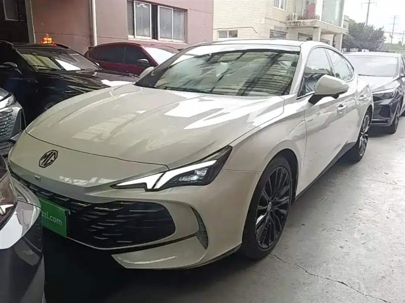 MG MG7