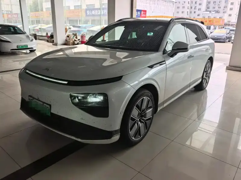 XPeng G9