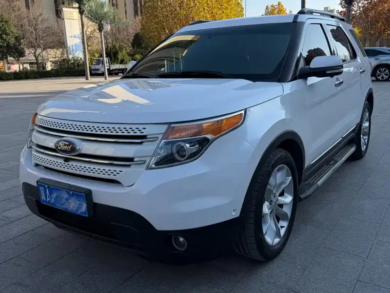 Ford Explorer (Import)