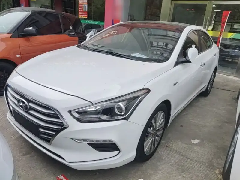 Hyundai Mistra