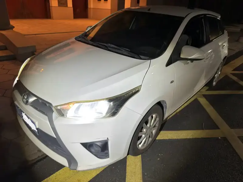 Toyota Yaris L