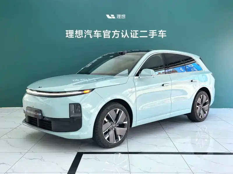 Li Auto L6
