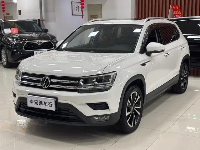 Volkswagen Tharu