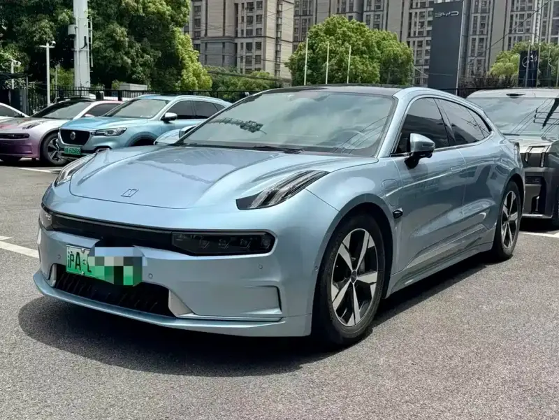 Zeekr 001