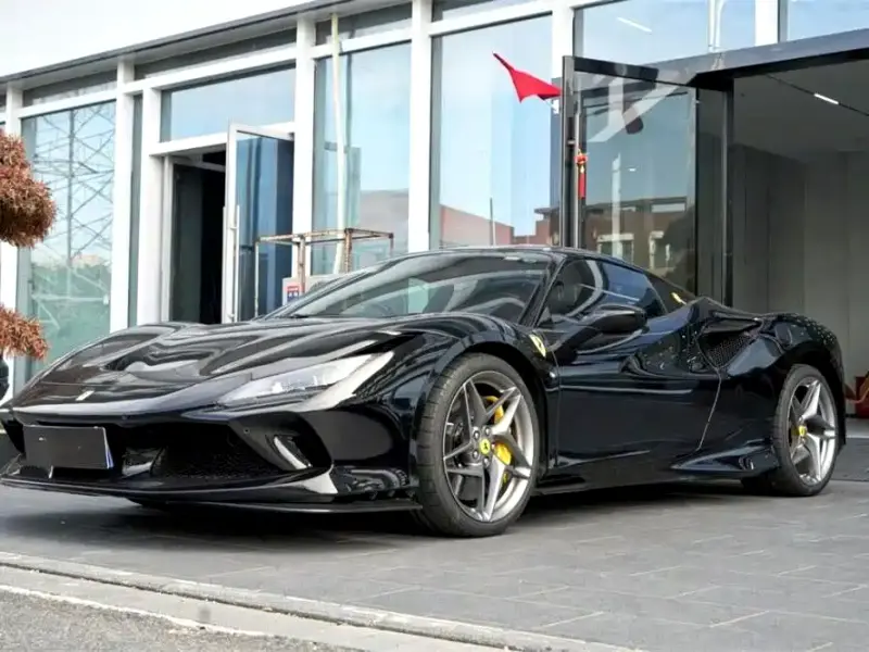Ferrari F8