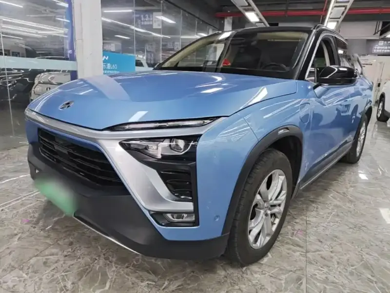 NIO ES8