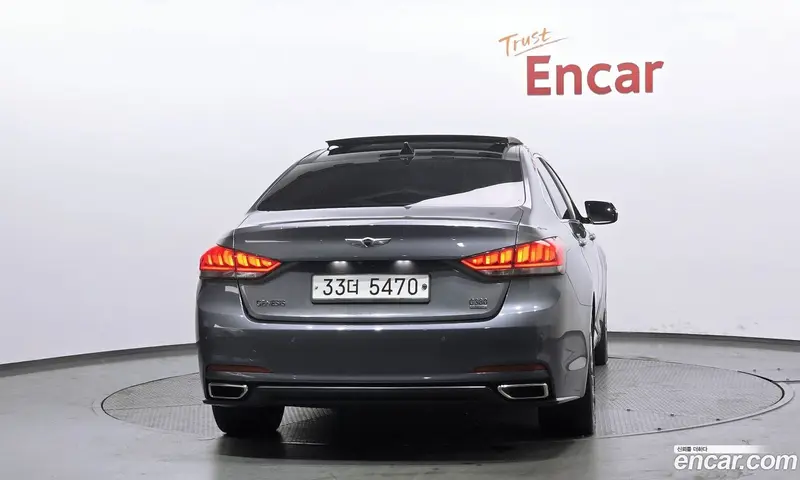 Hyundai Genesis