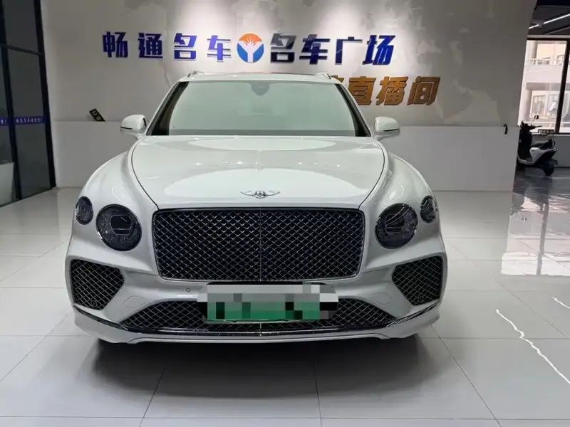 Bentley Bentayga PHEV