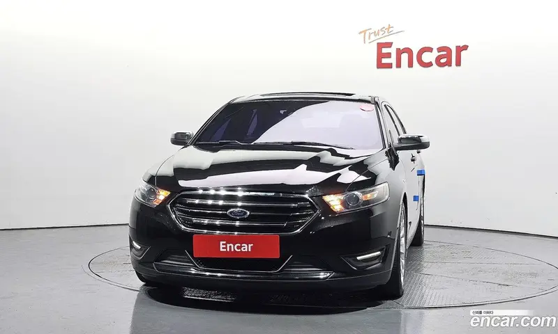 Ford Taurus
