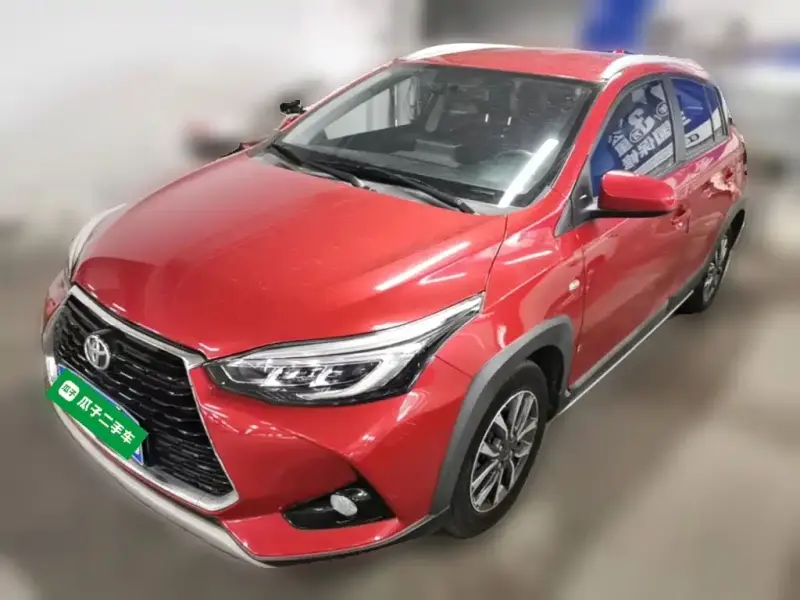 Toyota Yaris L