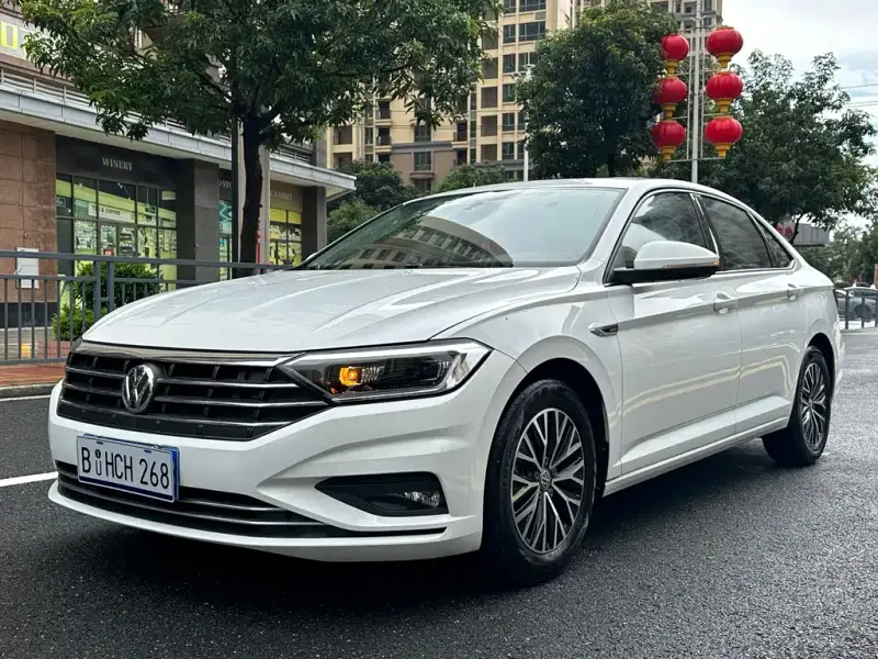 Volkswagen Sagitar
