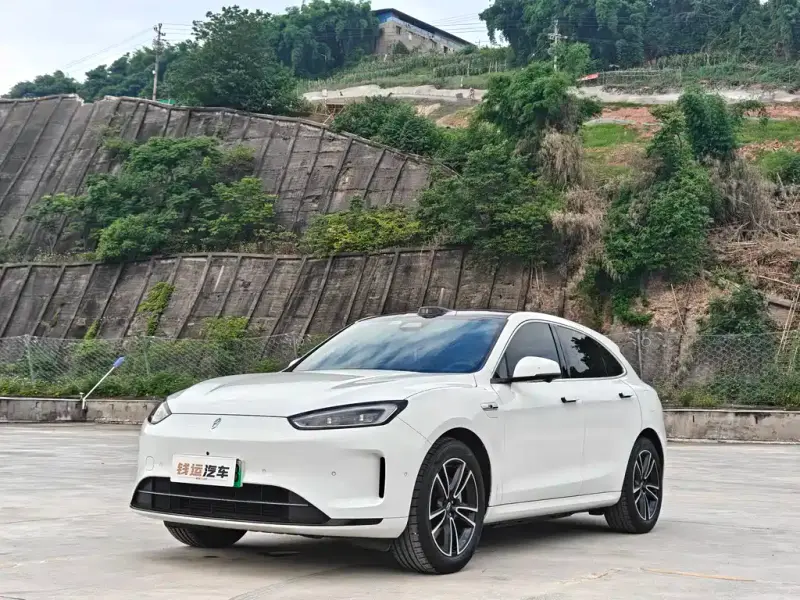 AITO M5
