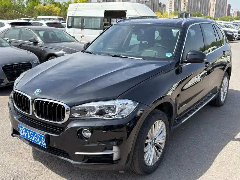 BMW X5 (Import)