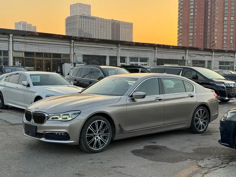 BMW 7-Series