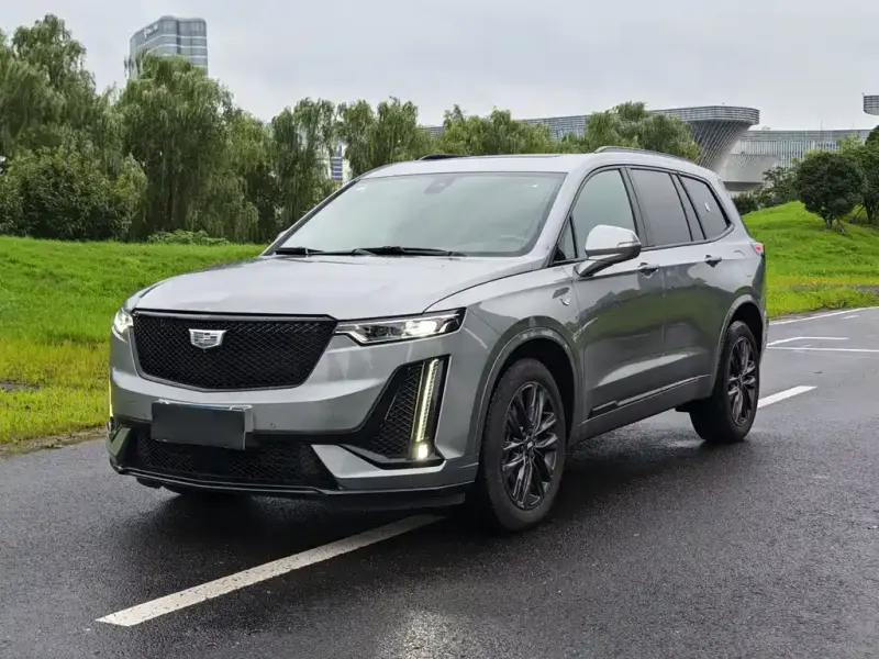 Cadillac XT6