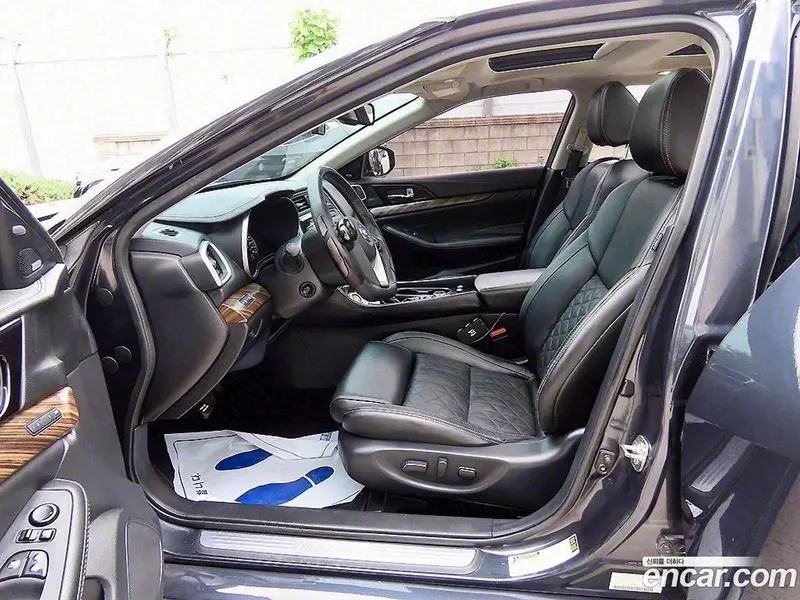 Nissan Maxima