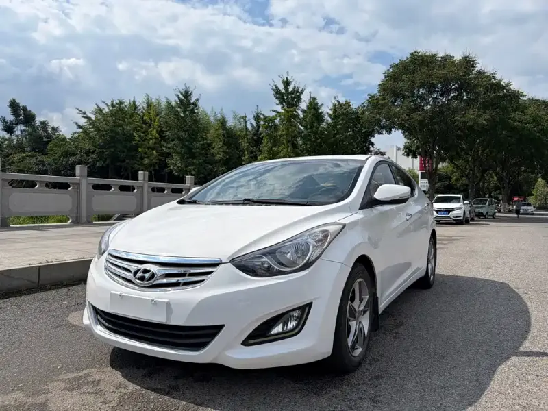 Hyundai Elantra Langdong