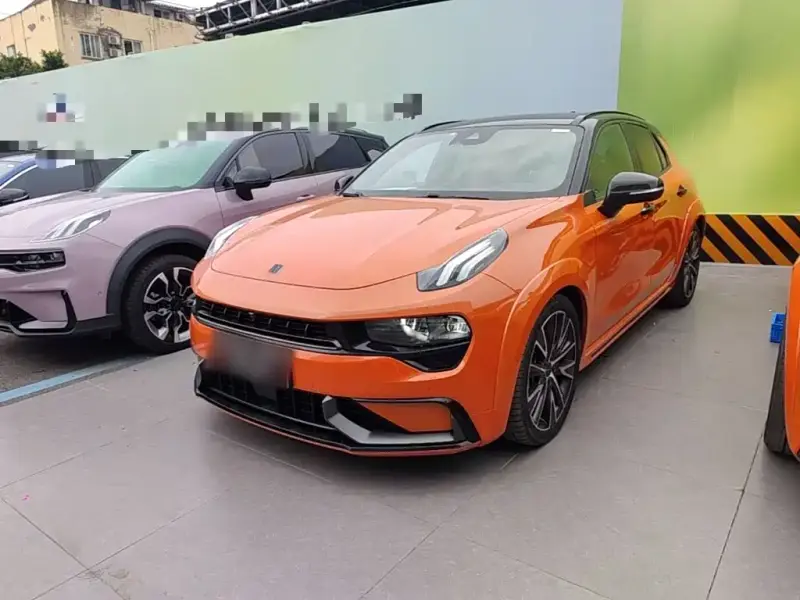 Lynk & Co 02 Hatchback