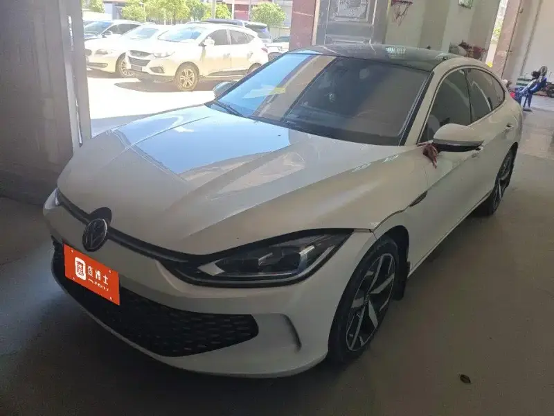 Volkswagen Lamando