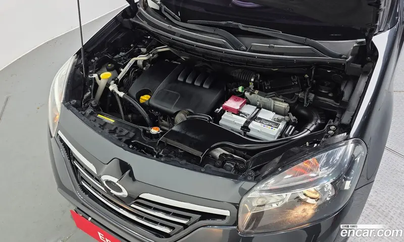 Renault-KoreaSamsung Koleos (QM5)